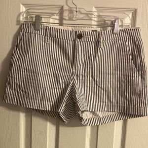 Blue striped shorts (3 inch inseam)